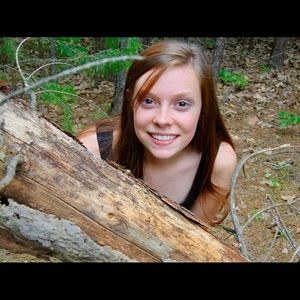 Meet your Posher, Rebekah